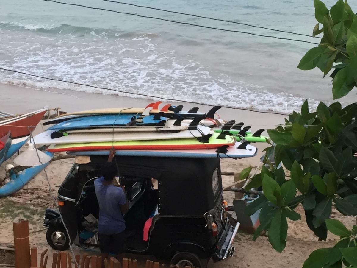 Sundance Surf Coconut Point Hotel Weligama Exterior foto
